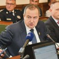 Dačić: Smešno je kada neko traži ostavke u policiji ili MUP-u, ako je neko kriv ide u zatvor