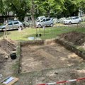 Na Glavnom trgu u Senti u toku arheološka istraživanja Crkva Svetog Stefana polako otkriva svoje tajne