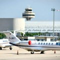 Urušio se deo krova na aerodromu: Drama u popularnom španskom letovalištu