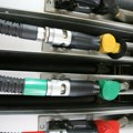 „Presušilo“ na stotine pumpi Haos u Francuskoj: navala na gorivo nakon ograničenja cena
