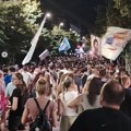 MUP saopštio: Oko 3.500 građana na skupu u Valjevu, 11 osoba dovedeno u policiju