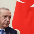 Erdogan: Turska neće mirno gledati pokušaje opkoljavanja zemlje u regionu