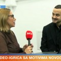 Novi Pazar dobija svoju video igru: Trče kroz Prvomajsku ulicu, skupljaju poene, a iza svega se krije mnogo ozbiljnija priča…