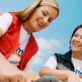 Kompanija dm donira više od 31 milion dinara za 31 projekat u okviru inicijative „Budućnost koja inspiriše“