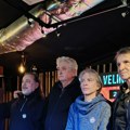 "Obično se napijem dok dođe moj red pa izgrešim" Žika Todorović ponovo na bini, priznaje: "Prodao sam bubnjeve pre 30 godina"…