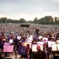 Beogradska filharmonija večeras na trgu u Požegi