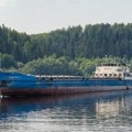 Brod udario u stub mosta na Dunavu kod Bačke Palanke, potonula barža sa oko 1.000 tona veštačkog đubriva