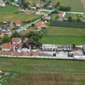 Vatra je gutala sve, nebo je bilo crveno! Slike iz drona njbolje pokazuju razmere katastrofalnog požara u Loznici (foto)