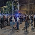 „Ko Ustav brani a, ko ga ruši?“: Održan studentski protest u Kragujevcu kao podrška Novici Antiċu (FOTO)