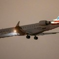 "Udarili smo u avion na oko pet hilj...": Reči pilotkinje koje su uzdrmale kontrolu letenja