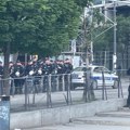 Dve grupe građana na Slaviji postavili štandove, prisutna policija