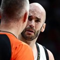 Gotovo! Nik Kalatas i naredne sezone u crno-belom dresu