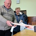 Otvorena biračka mesta u Sloveniji: Građani glasaju na četiri referenduma