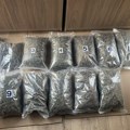 Zaplenjeno 6,5 kilograma marihuane: Uhapšen Novosađanin sa 13 paketa droge