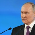 Putin: Za mlade ne postoje ni granice ni linije razgraničenja - vi ćete stvoriti bezbedni svet