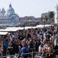 Posetici Venecije od danas plaćaju pet evra za ulazak u grad