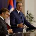 „Vučić se neće izvinjavati zbog toga“: Šta pišu ruski mediji o zvaničnoj poseti Makrona Beogradu?