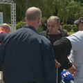 Obezbeđenje mitinga Nišliji branilo da pređe most, pa ekipi N1 tražilo da izbriše snimak VIDEO