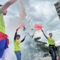 Maturanti „Svetog Save“ uz trubače proslavili kraj školske godine (VIDEO&FOTO)