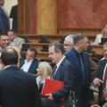 Kako su socijalisti od tvrdnje da ne mogu da žive bez vlasti, došli u situaciju da ne mogu da žive ni u vlasti?