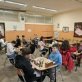 Na opštinskom takmičenju u šahu učestvovalo 128 učenika iz Zrenjanina (FOTO)