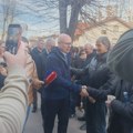 Vučević obišao Lučane i čestitao početak predizborne kampanje: Maske su pale