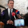 Selaković: Srbija na čelu sa Vučićem dosledno se bori za KiM i srpski narod na KiM
