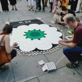 Na Trgu republike obeležena godišnjica genocida u Srebrenica, skup ometao Simo Spasić