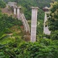 Poginulo 26 radnika kada se srušio most u izgradnji: Tragedija u Indiji