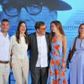 Imaju dve ćerke, vole se tri decenije i nikada nisu stali pred oltar: Tika Stanić godinama veran Jeleni FOTO