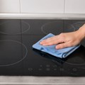 Ukloniti tvrdokorne mrlje sa ravne ploče na šporetu bez muke: Sve što vam je potrebno već imate kod kuće