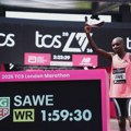 Oboren svetski rekord u Londonu: Prvi put je neko trčao maraton ispod dva sata