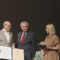 "Zlatni beočug" otišao u prave ruke: Značajna nagrada za predsednika SEMUS-a Dragišu Golubovića