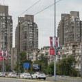 Prizor iz novobeogradskog bloka sludeo strance: Kako to rade?
