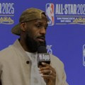 Lebron Džejms povukao 300 miliona dolara unapred: Novac dobio na osnovu budućih prihoda van NBA terena
