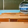 Gađaju nastavnicu, lete stolovi i stolice! Šok snimak iz crnogorske škole, u slučaj se umešala i policija (video)