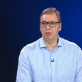 Vučić: Povećanje penzija možda i pre decembra, fabrici u Kragujevcu potrebni radnici