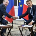 Oglasio se Kremlj nakon prvog razgovora Putina i Makrona posle skoro tri godine