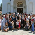 „Smisao Crkve nije u jednoumlju, već u jednodušnosti Patrijarh Porfirije pozvao vernike da se ugledaju na apostole Petra i…