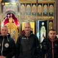 720 Km bola za dečiji dodir: Policajci MUP-a prešli prvu granicu, pešače za one čiji je svaki pokret agonija!