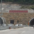 Возачи, опрез на ауто-путу: Саобраћај кроз тунел преусмерен, радови на овој деоници.