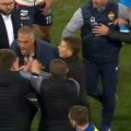 Srpski fudbaleri prisustvovali haosu: Opšta tuča trenera, sevale pesnice i uvrede