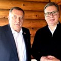 Вучић са Додиком о "војном савезу Загреба, Приштине и Тиране"