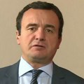 Kurti gađan jajima na sednici Skupštine Kosova