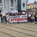 "Kad umete da blokirate i pumpate, umećete i da plaćate": Ispovest učesnice protesta u Pirotu