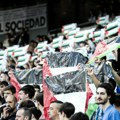 Navijači Real Sosijadada izrazili solidarnost sa Palestinom