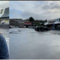 Rešetao ljude iz kalašnjikova Objavljen snimak mesta gde je muškarac ubio dvoje, a ranio troje ljudi (video)