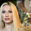 "Mislim da mi je vreme za brak i porodicu": Rada Manojlović uhvaćena sa misterioznim muškarcem, a sad progovorila o udaji…