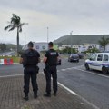 Француска прогласила ванредно стање у Новој Каледонији