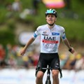 Pogačar pobedio na četvrtoj etapi Tur d'Fransa: Slovenački biciklista preuzeo žutu maijicu